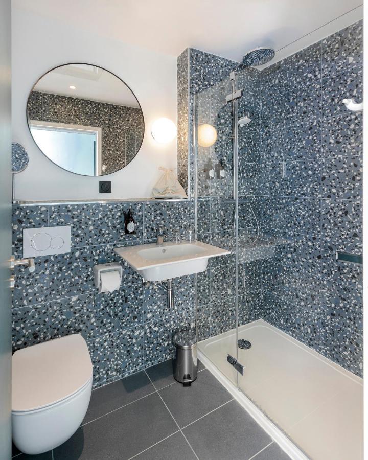 Hotel Corneille - Entree Autonome, Reception En Ligne - Encore Mieux Tours Eksteriør bilde